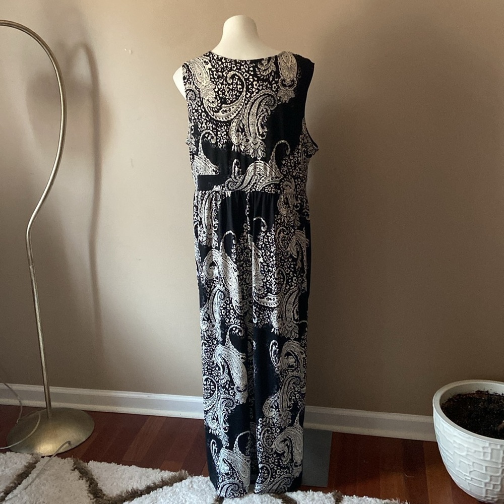 NY Collection Women’s Paisley Black And White Sleeveless Maxi Dress Plus Size 2X - Picture 4 of 7